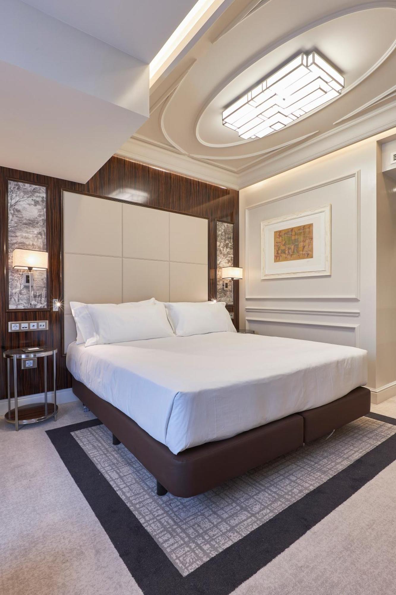 Doubletree By Hilton ア・コルーニャ エクステリア 写真