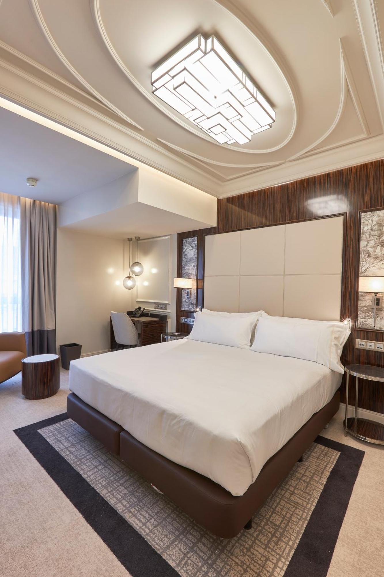 Doubletree By Hilton ア・コルーニャ エクステリア 写真